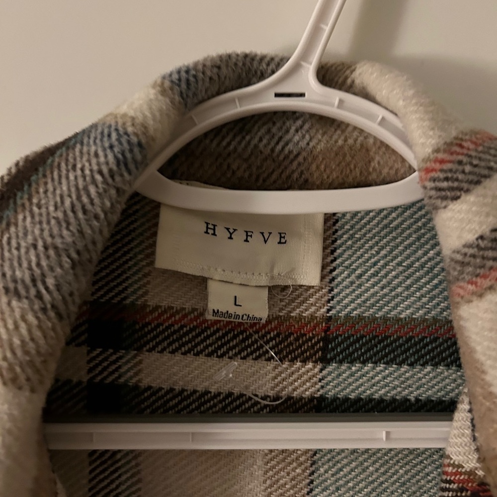 HYFVE Multicolor Plaid Cropped Utility Jacket. Size Large Oversized - Picture 4 of 7